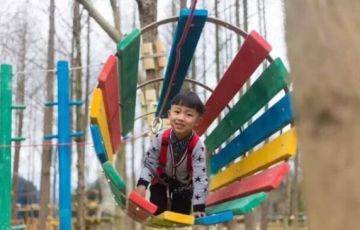 景區叢林穿越魔網是什么樣的游樂項目？